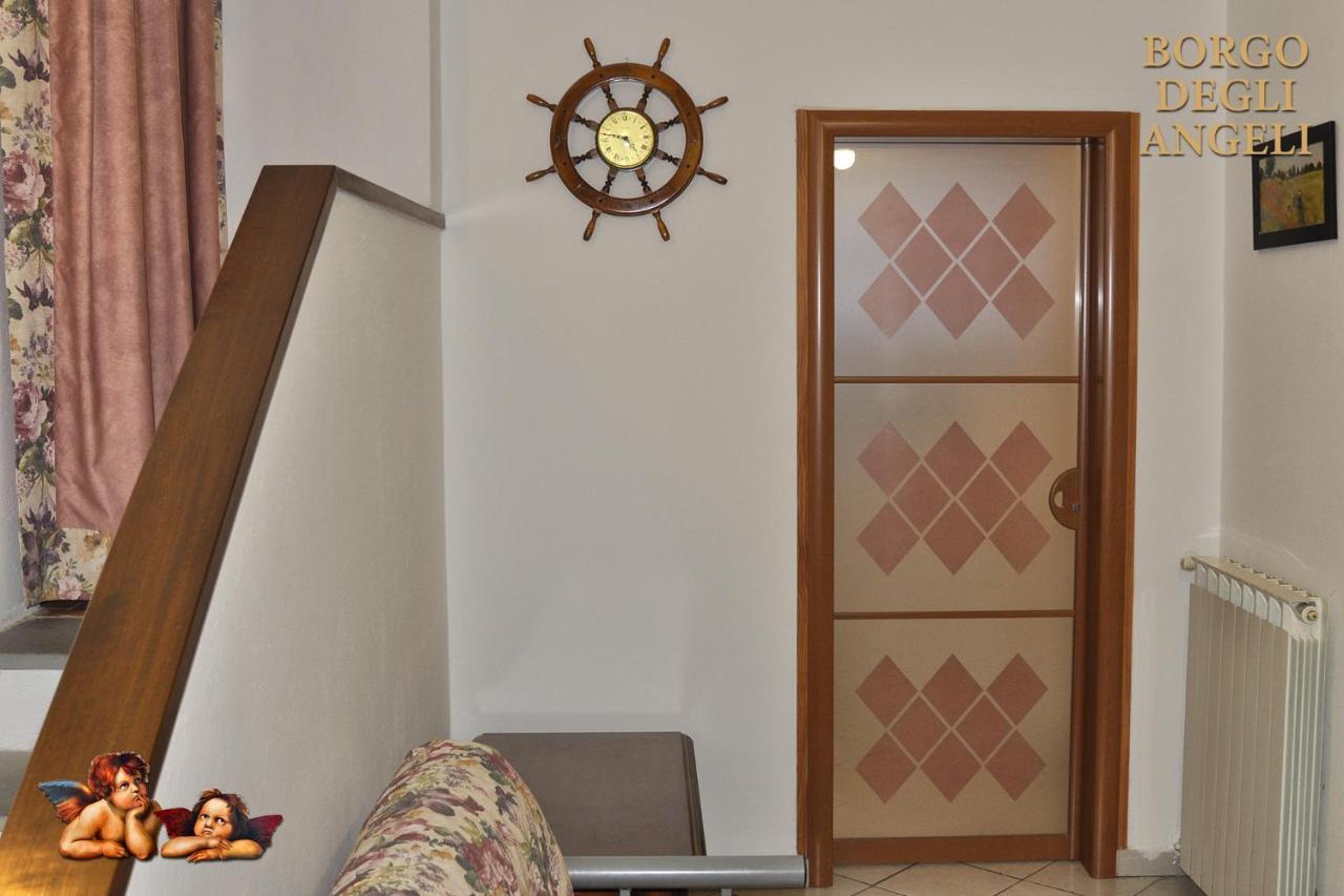 Borgo Degli Angeli Arcola Bed & Breakfast Exterior photo