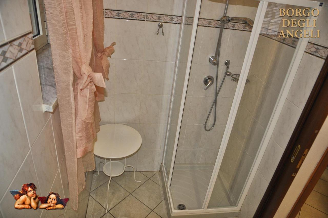 Borgo Degli Angeli Arcola Bed & Breakfast Exterior photo